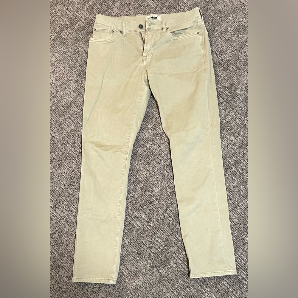 Joseph Abboud 31x32 classic for khaki dress jean